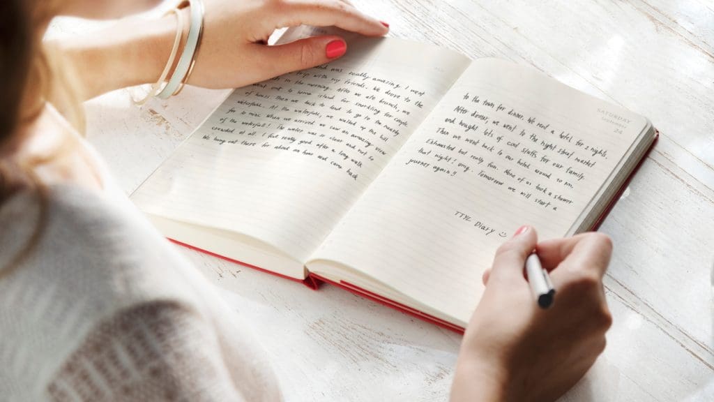 10 thói quen buổi sáng giúp bạn khỏe mạnh cả ngày