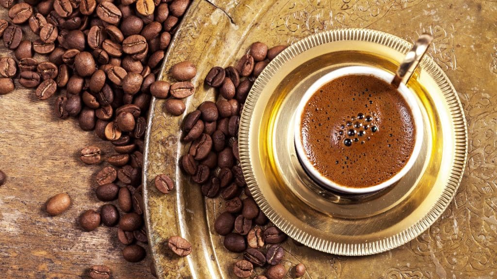 Uống cà phê có hại cho sức khỏe không – lợi ích và tác hại
