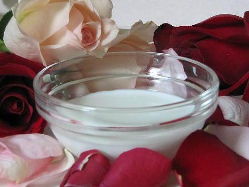 10+ Công dụng của sữa bất ngờ và hữu ích bạn nên biết 2 10+ Công dụng của sữa bất ngờ và hữu ích bạn nên biết